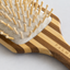 Cepillo de pelo de bambú premium para un peinado sin esfuerzo