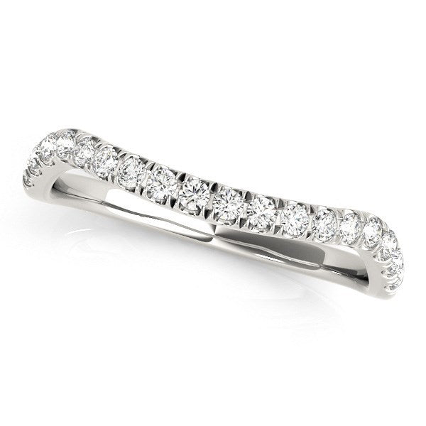 Anillo de boda de diamantes con diseño curvado en oro blanco de 14k
