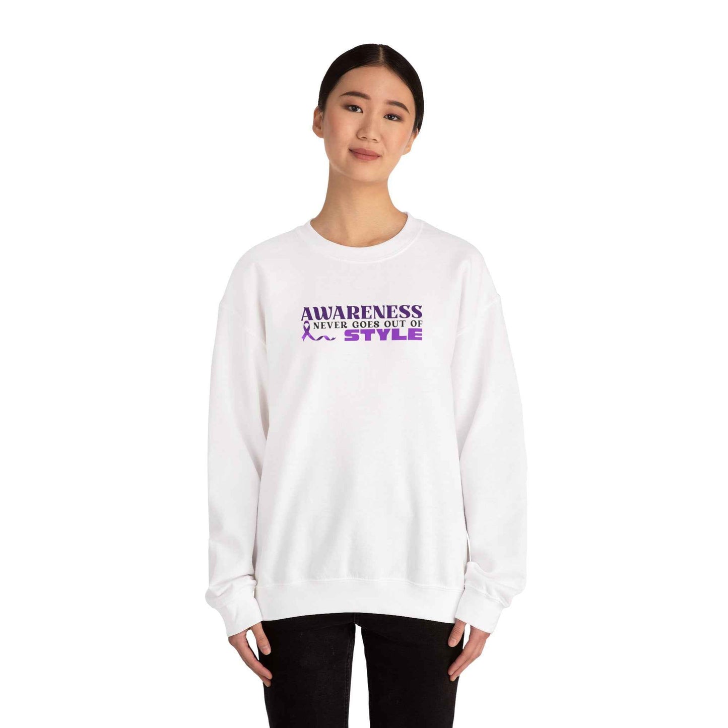 Sudadera Bordada de Conciencia Nunca Pasa de Moda