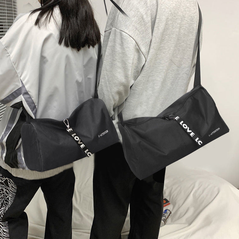 Versatile Travel Duffel Bag for Sports and Leisure