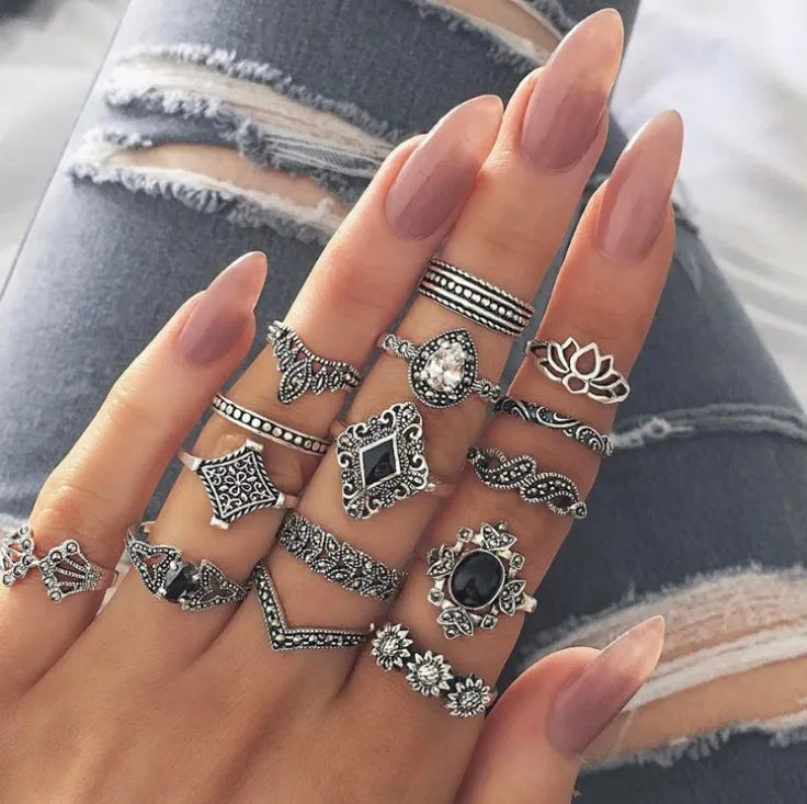 15 Piece Alloy Vintage Ring Set - Korvel