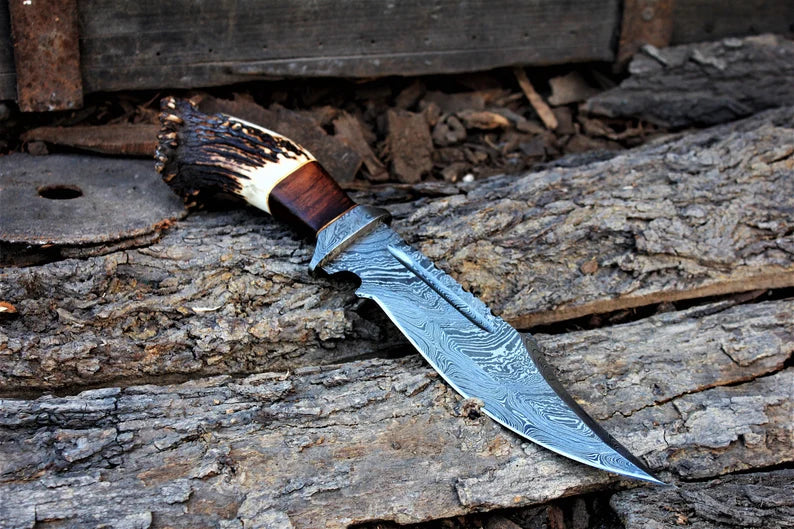 Exclusive 13" Damascus Bowie Knife – Stag Crown & Rosewood Handle with Premium Leather Sheath - Korvel