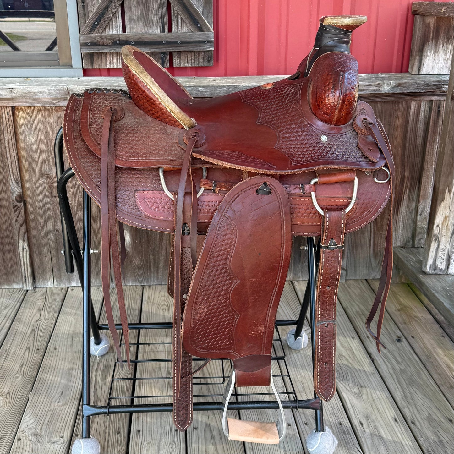 Silla de Roper Ranch Premium de 16"