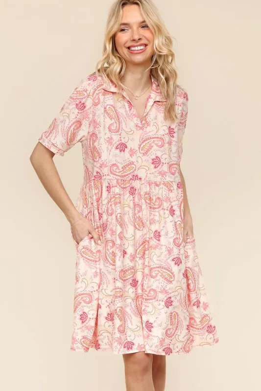 Robe en tricot à imprimé paisley évasée