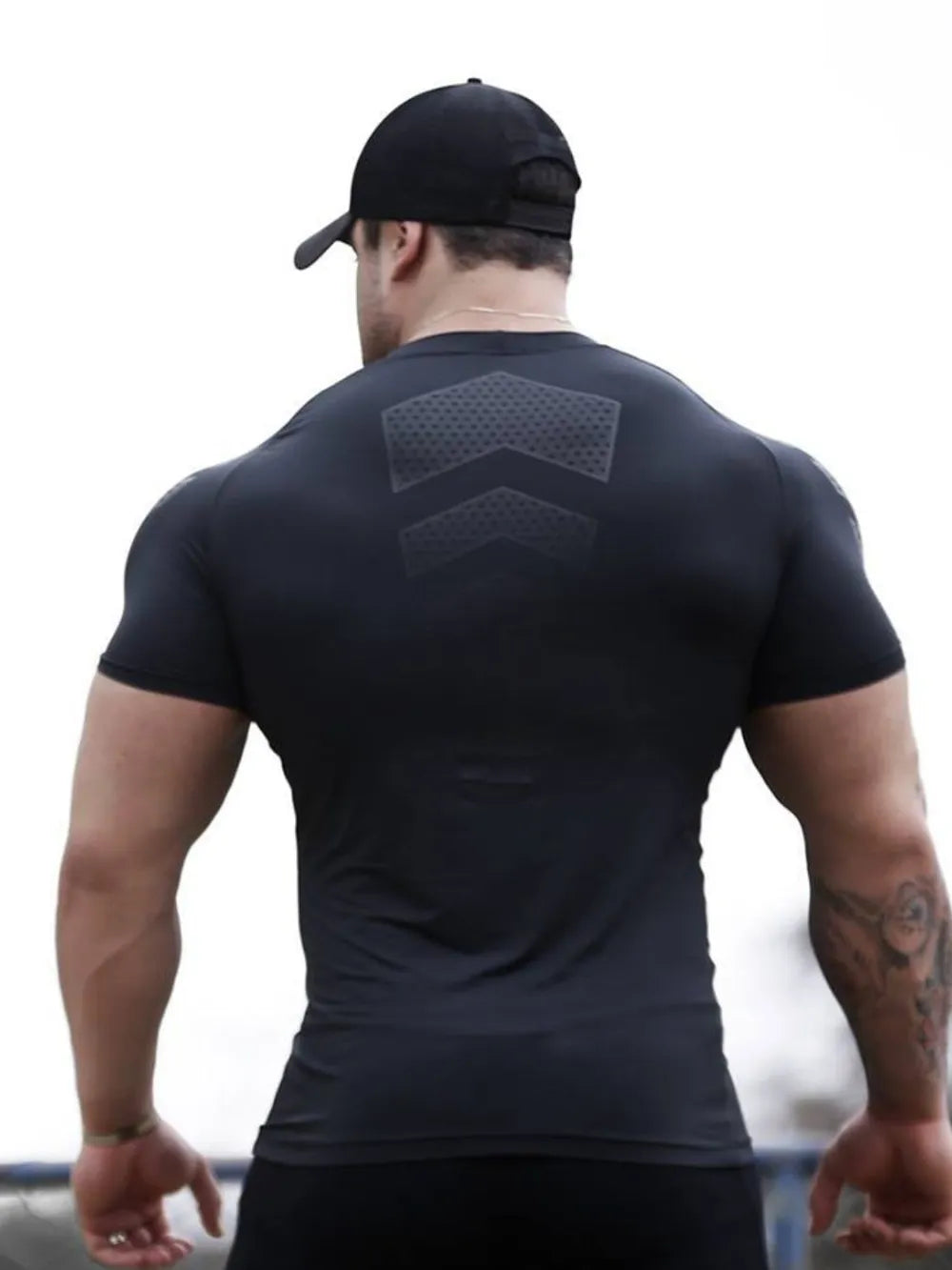 Camiseta de manga corta de cuello redondo para hombres en tallas grandes