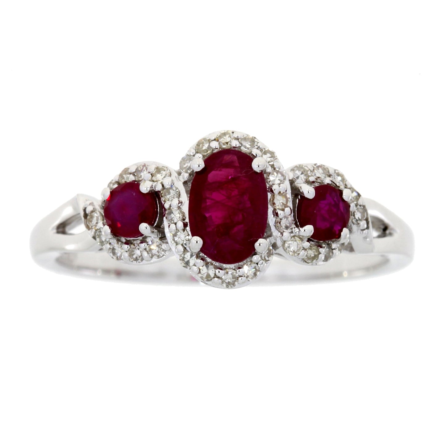 Anillo de 3 piedras con rubí y diamantes de 1.04ct en oro blanco de 14KT