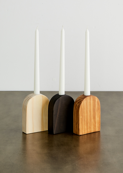 Soporte de Vela Taper de Madera Arco