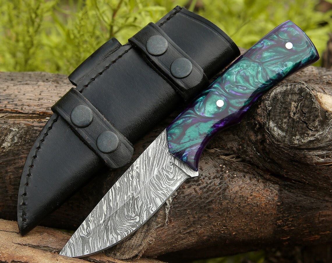 Premium Custom Damascus Steel Hunting Knife with Epoxy Resin Handle & Leather Sheath - 8.5 Inches - Korvel