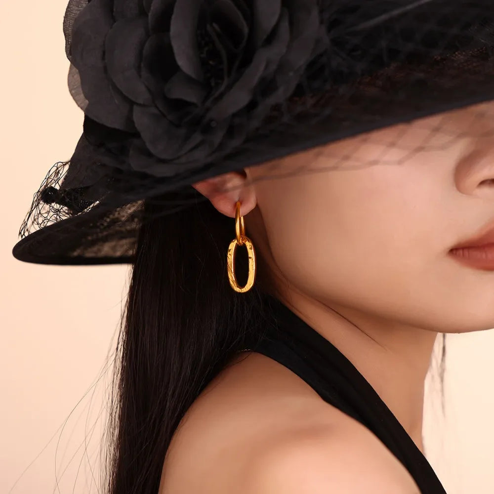 Geometric ring buckle ear ring retro asymmetric design titanium steel ear jewelry - Korvel