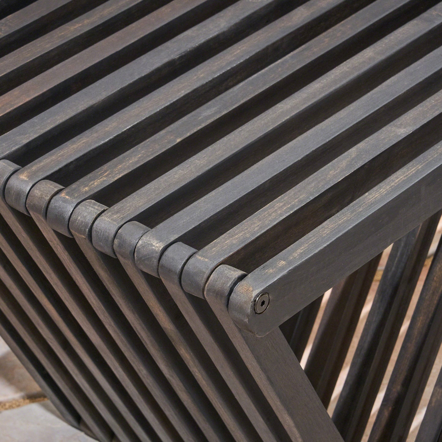 Banc Metropol - Siège d'extérieur élégant