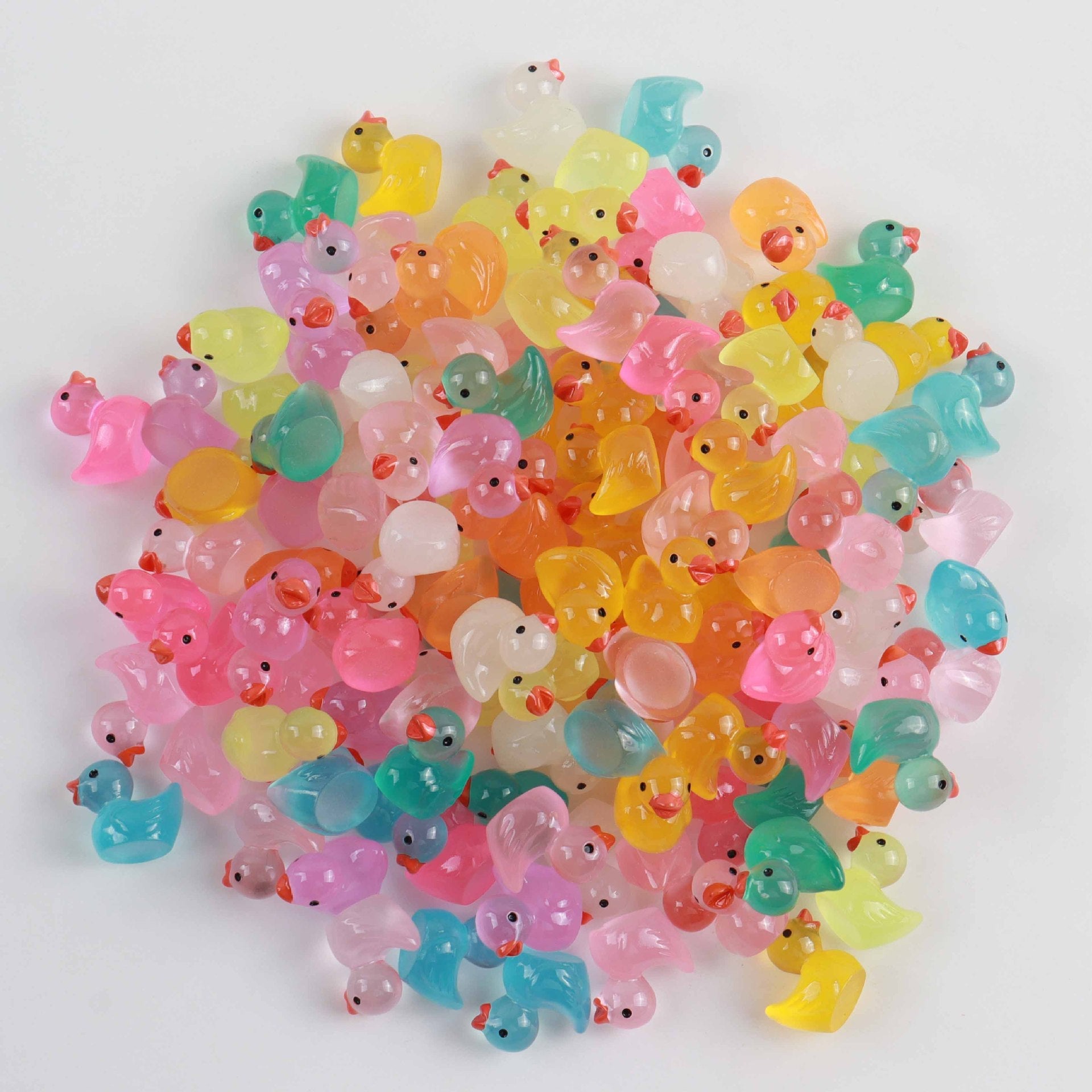 Resin luminous cartoon three-dimensional cute cartoon duck DIY car ornament keychain micro landscape hair clip decoration - Korvel