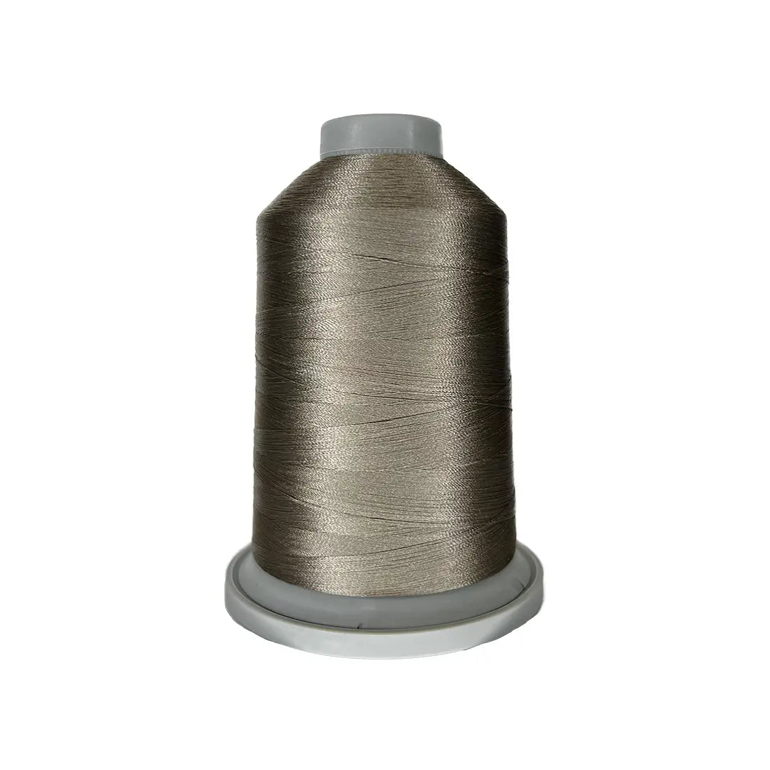 Fil en polyester Pebble Glide - Bobine de 5 500 yards