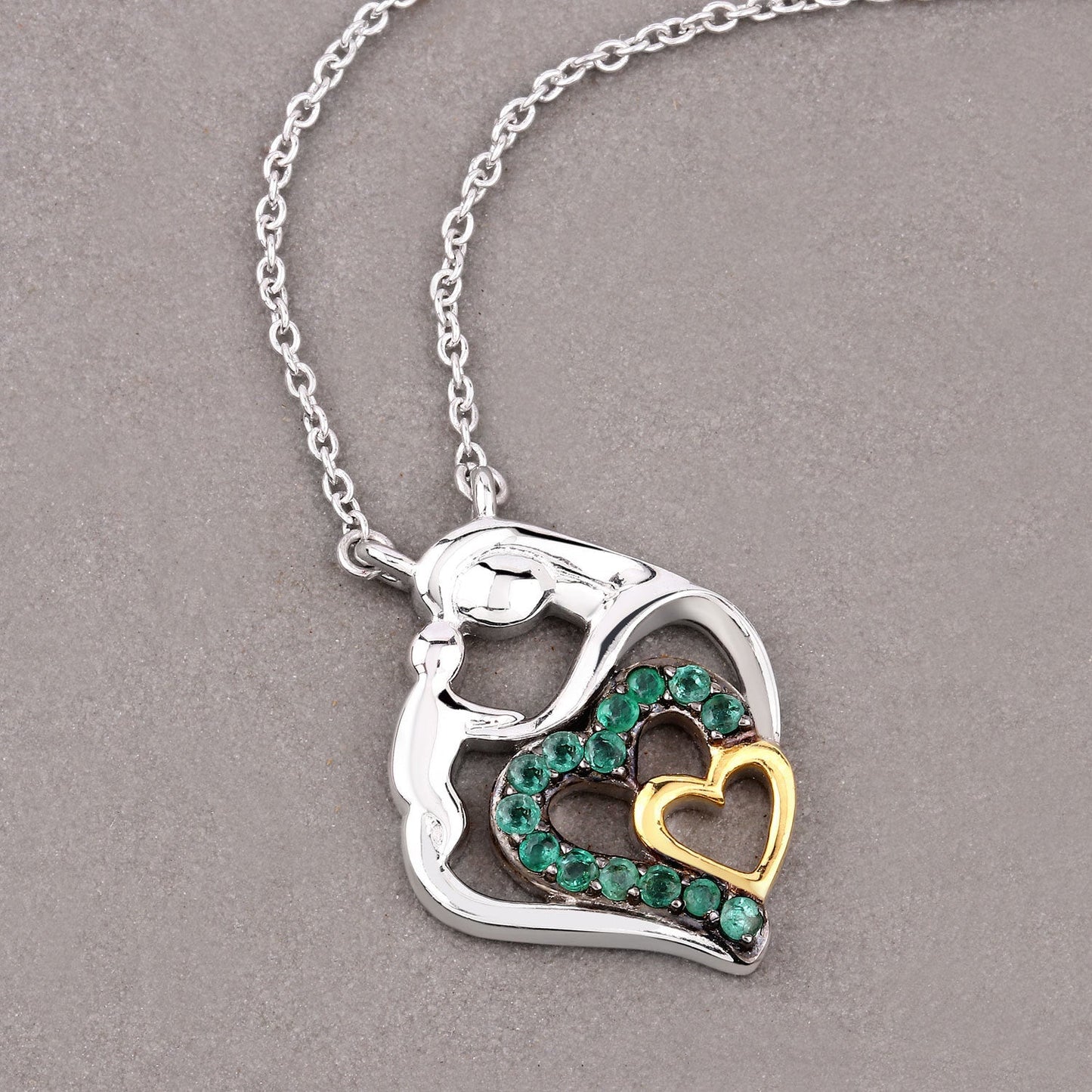 Pendentif en argent sterling .925 avec émeraude véritable de 0,24 carat