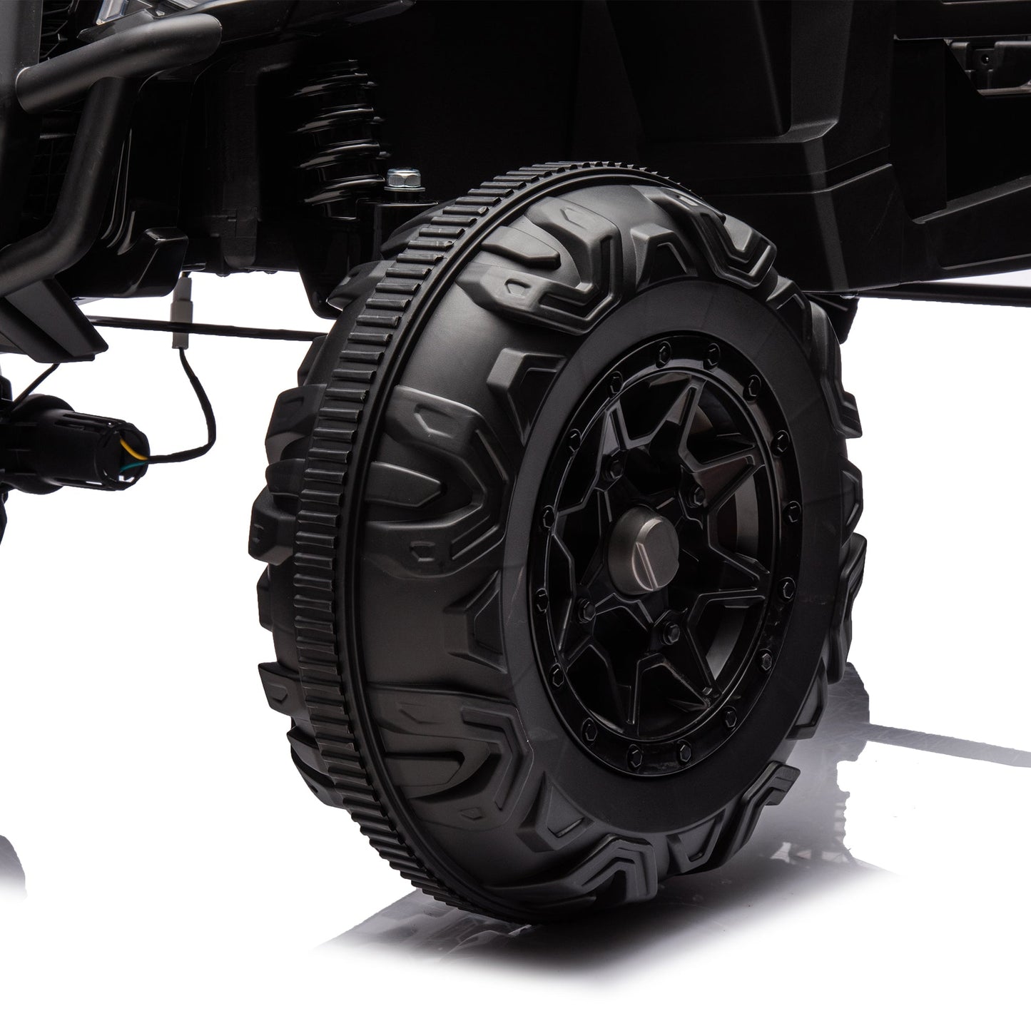 Side by Side 4x4 Ride on Off-Road Truck with Parent Remote Control, Battery Powered Electric Car w/High Low Speed - Korvel
