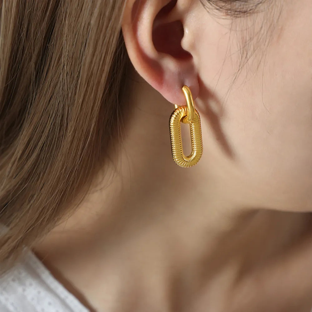 Pendientes Colgantes de Acero de Titanio Elegantes