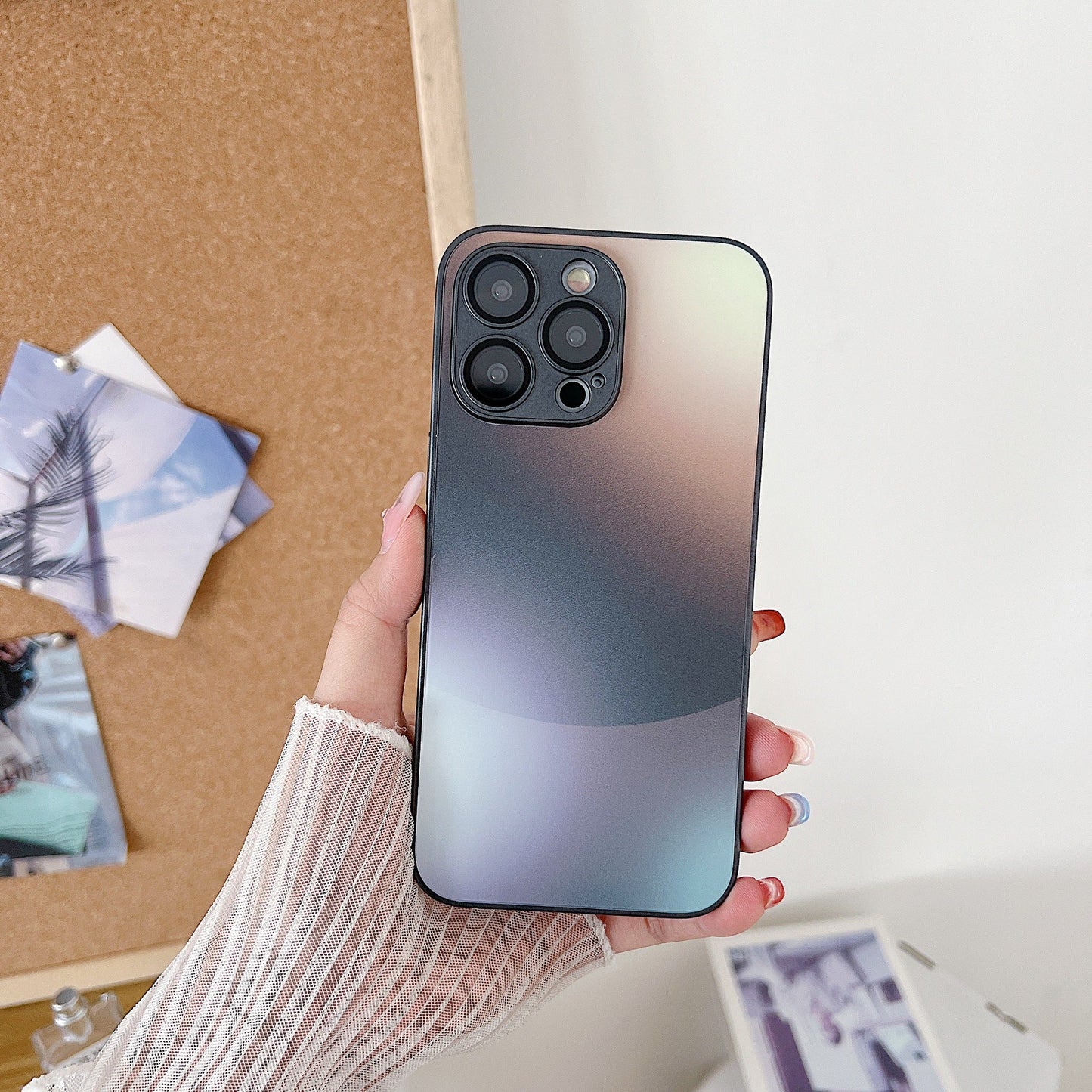 Funda de teléfono mate degradada premium para iPhone 15 y 14 Pro