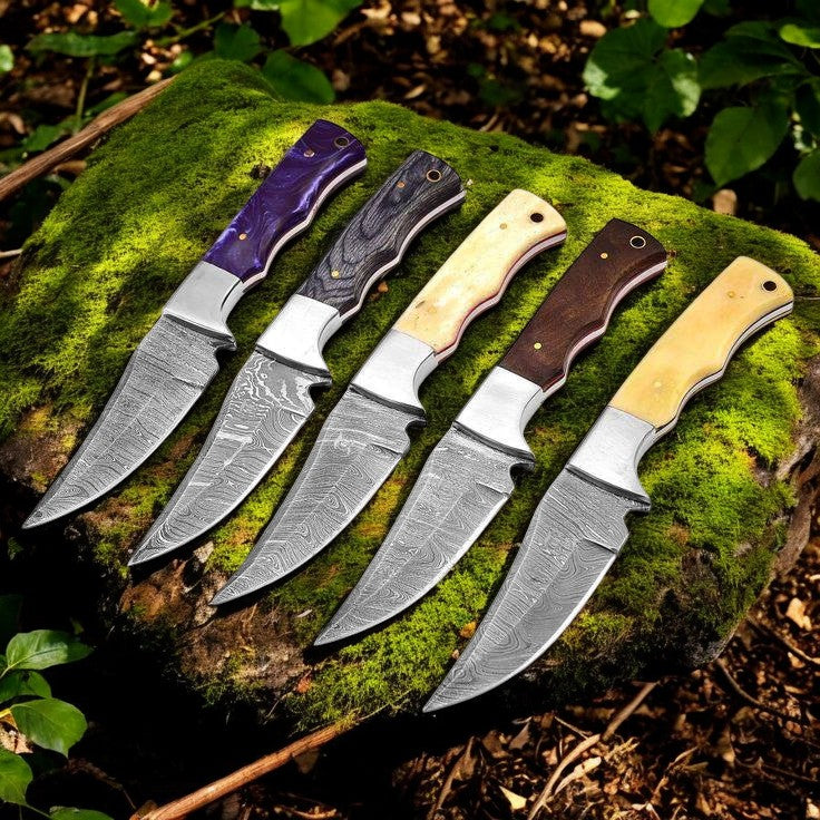 Premium Handcrafted Damascus Steel Skinning Knife – 8" Blade with Bone & Wood Handle - Korvel