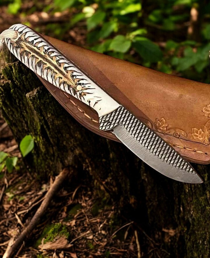 Premium EDC Belt Knife 7.25" with Unique White Resin Handle - Korvel