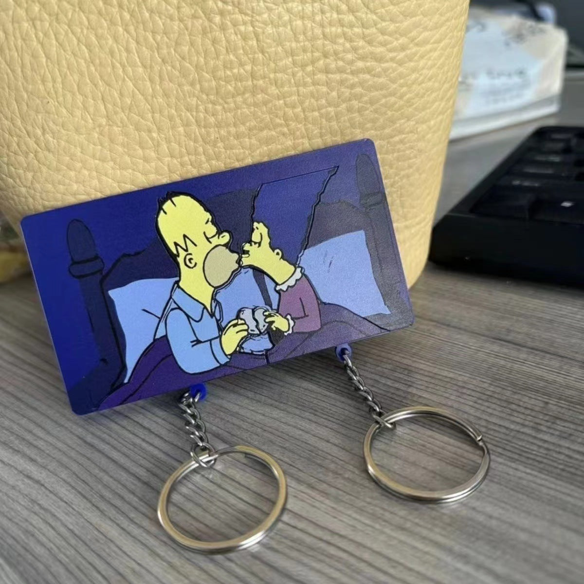 Crayon Shin chan couple keychain refrigerator sticker Simpson family flying house travel notes mobile castle couple pendant - Korvel