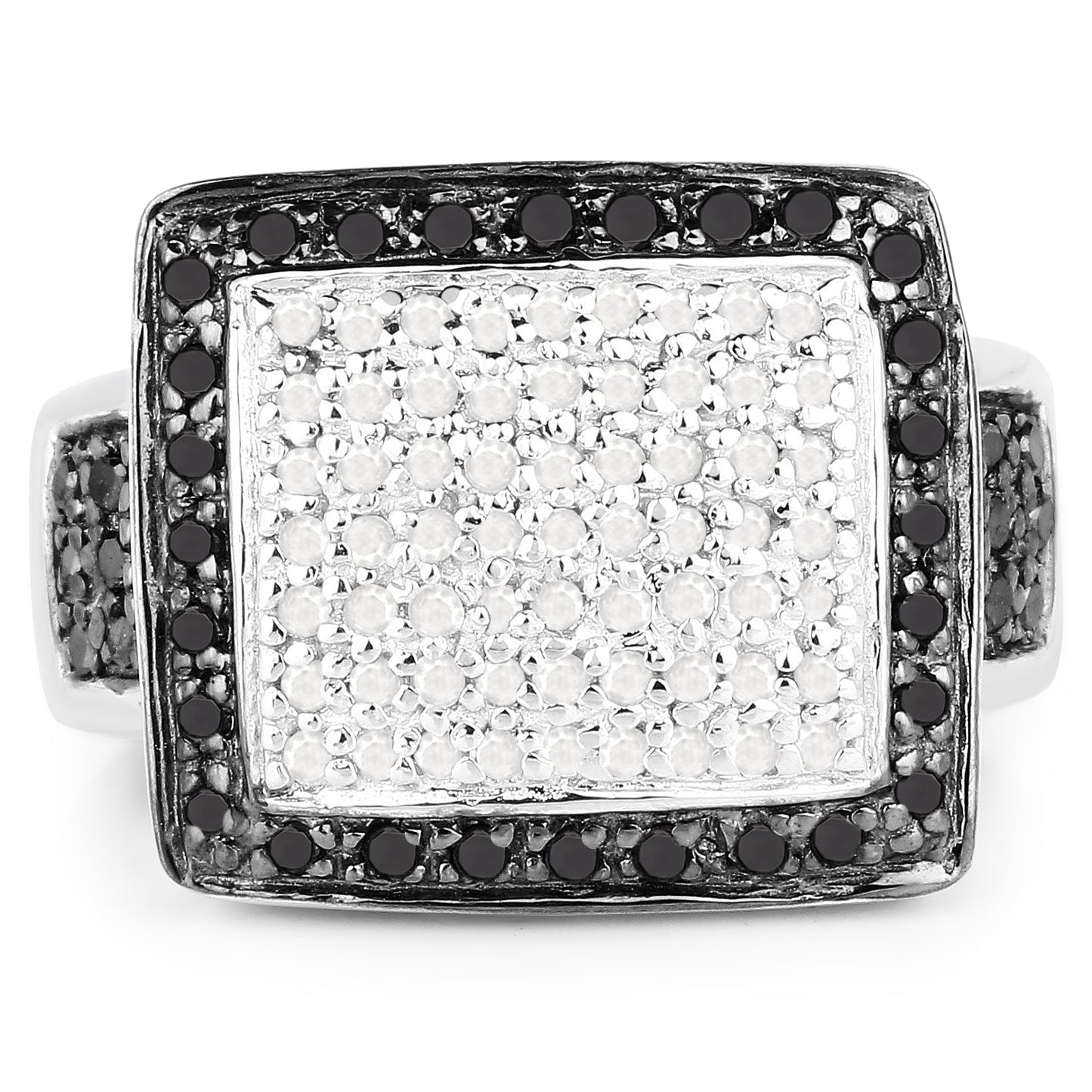 Anillo de Compromiso de Diamante Negro y Blanco de 0.61 Quilates en Plata de Ley