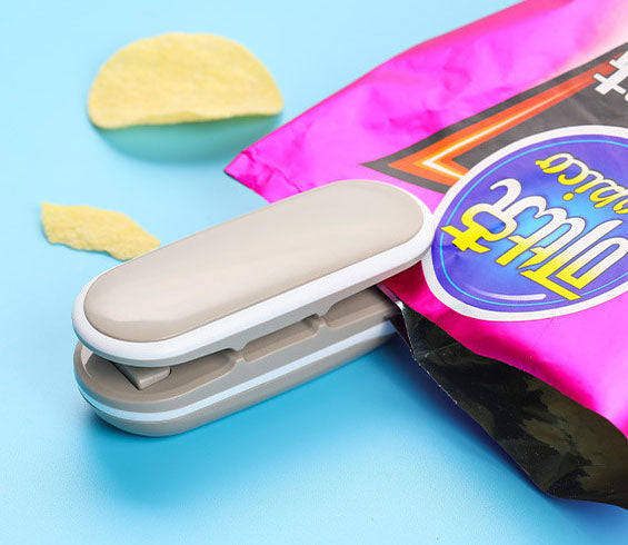 1-piece mini bag sealing machine,bag sealing machine, portable handheld bag sealing machine for chip bags, plastic bags, food storag - Korvel