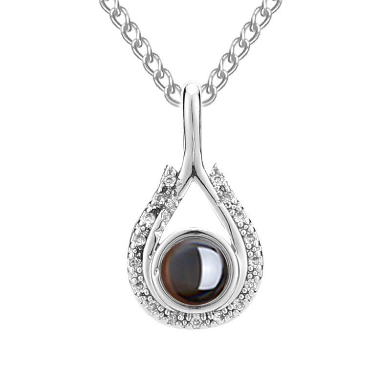 Waterdrop shaped fashion projection necklace with 100 languages. I love you. Color photos, customized lover accessories - Korvel