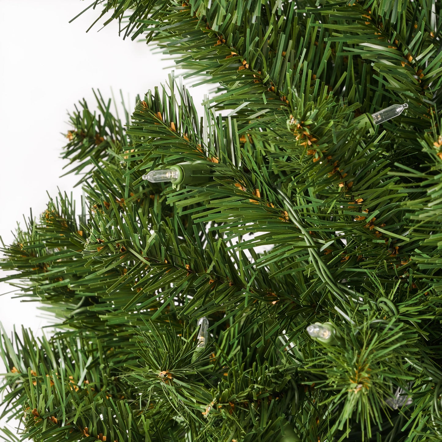 4.5' Hinged Tree with 200 Clear Lights-UL,Dia:32 - Korvel