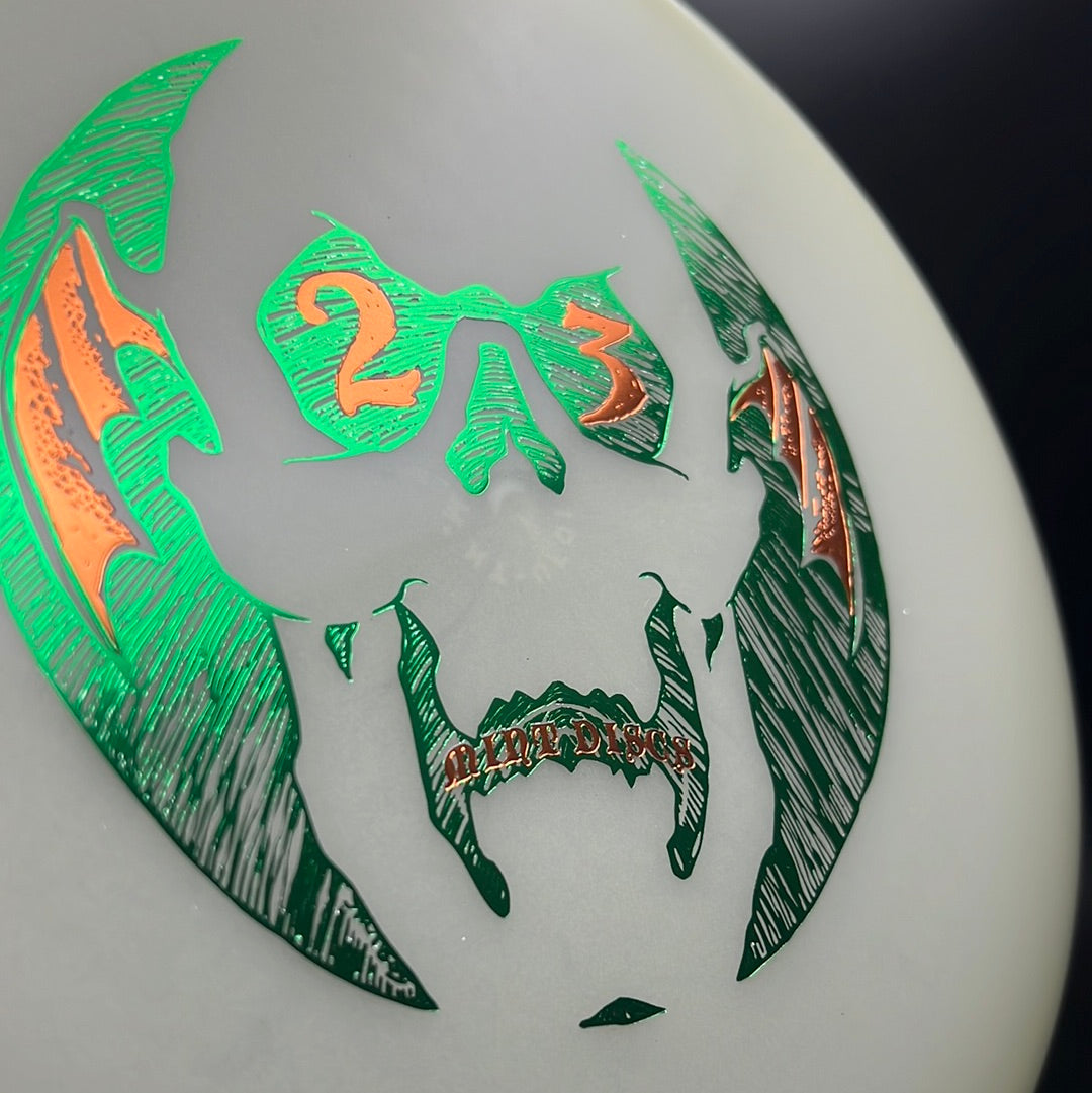 Nocturnal UFO (Primera Edición) - Skulboy 2 Foil Disc Golf Putter