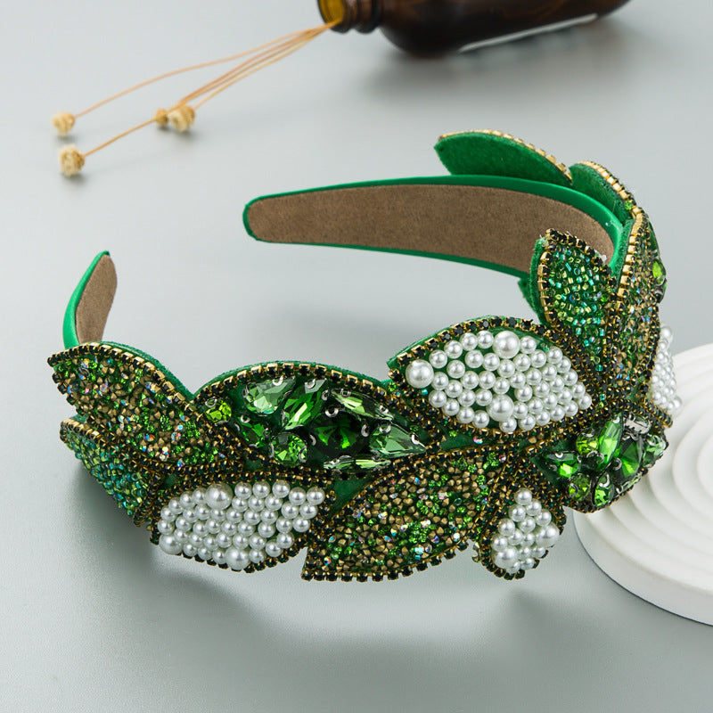 Diadème en forme de feuille en perles et strass