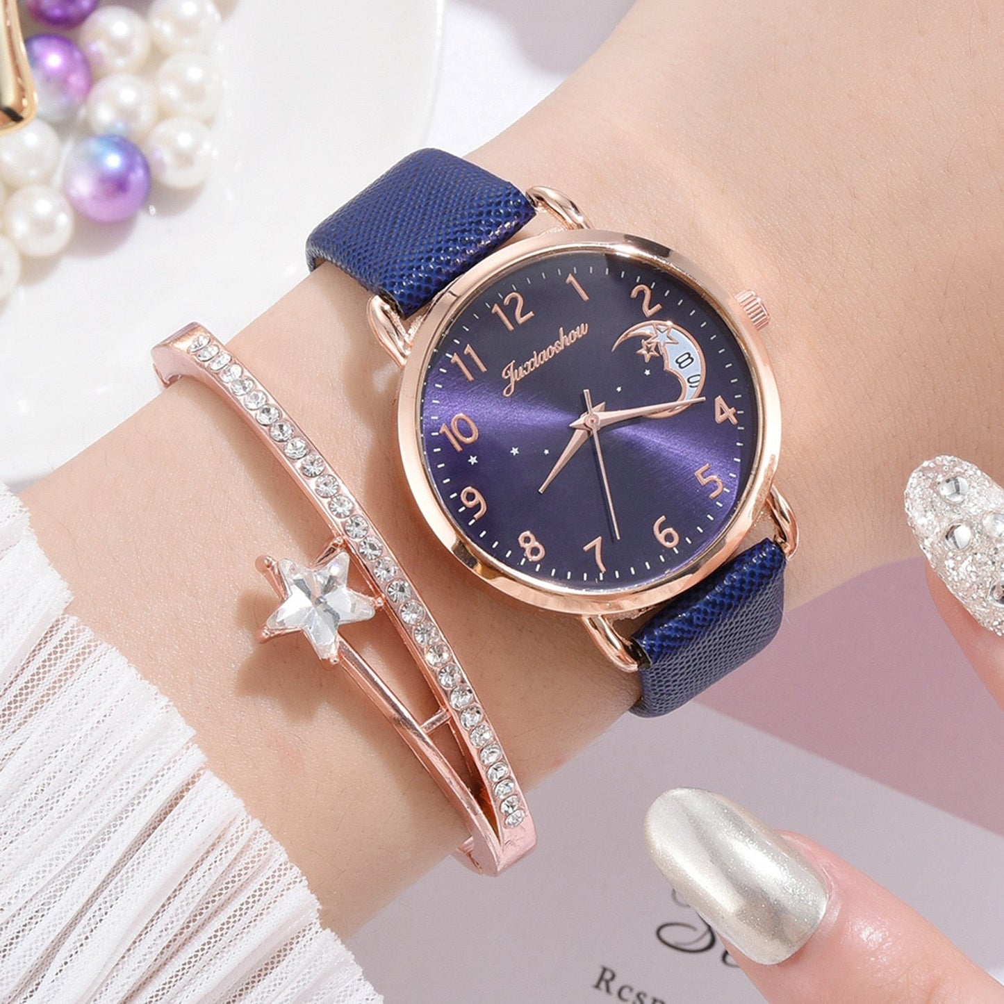Reloj de lujo para mujer con correa de cuero - Elegante pieza de tiempo