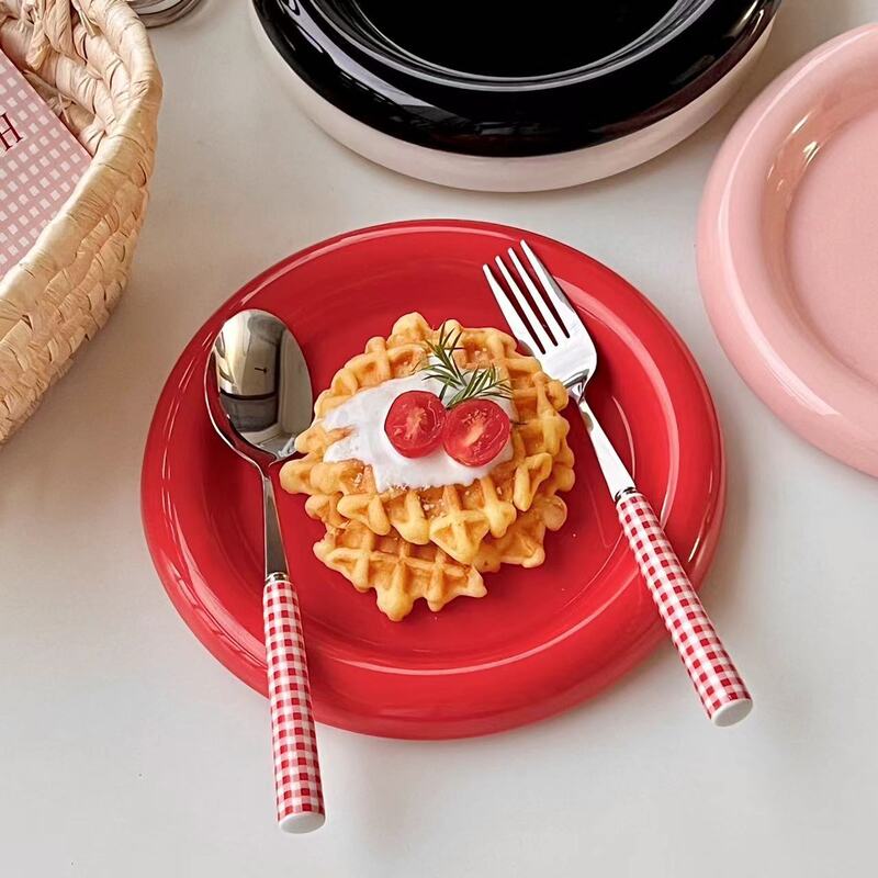 Ins - style Round Ceramic Food Plates. Thick - edged, creative Nordic tableware. Ideal for dessert, steak, pasta. - Korvel