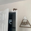 Décoration de cadre de porte en bois d'ours brun