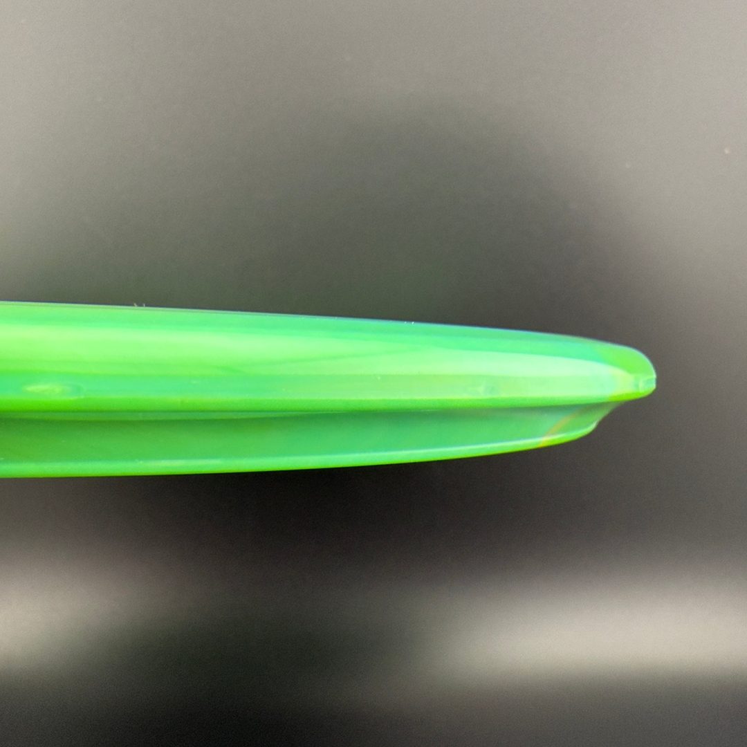 Nebula Aura Crux - Primera Edición - Serie de Firma de James Proctor