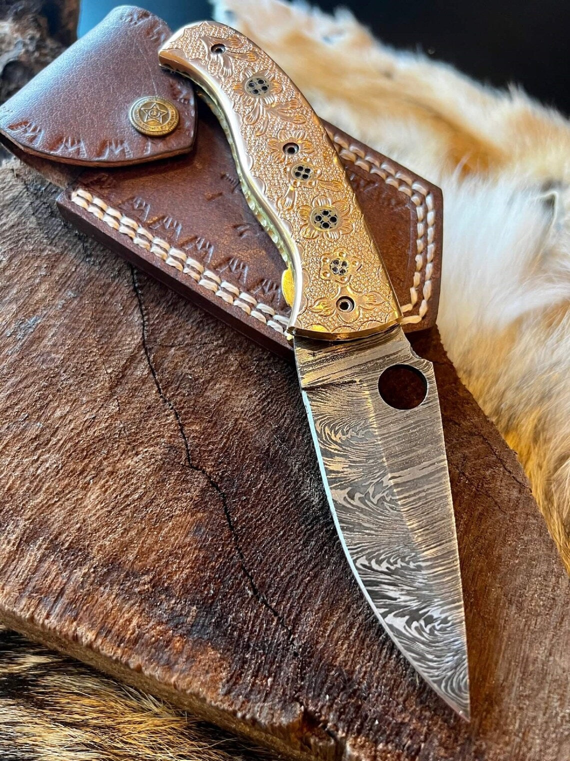 Artisan Crafted Damascus Steel Pocket Knife with Engraved Brass Handle - Korvel