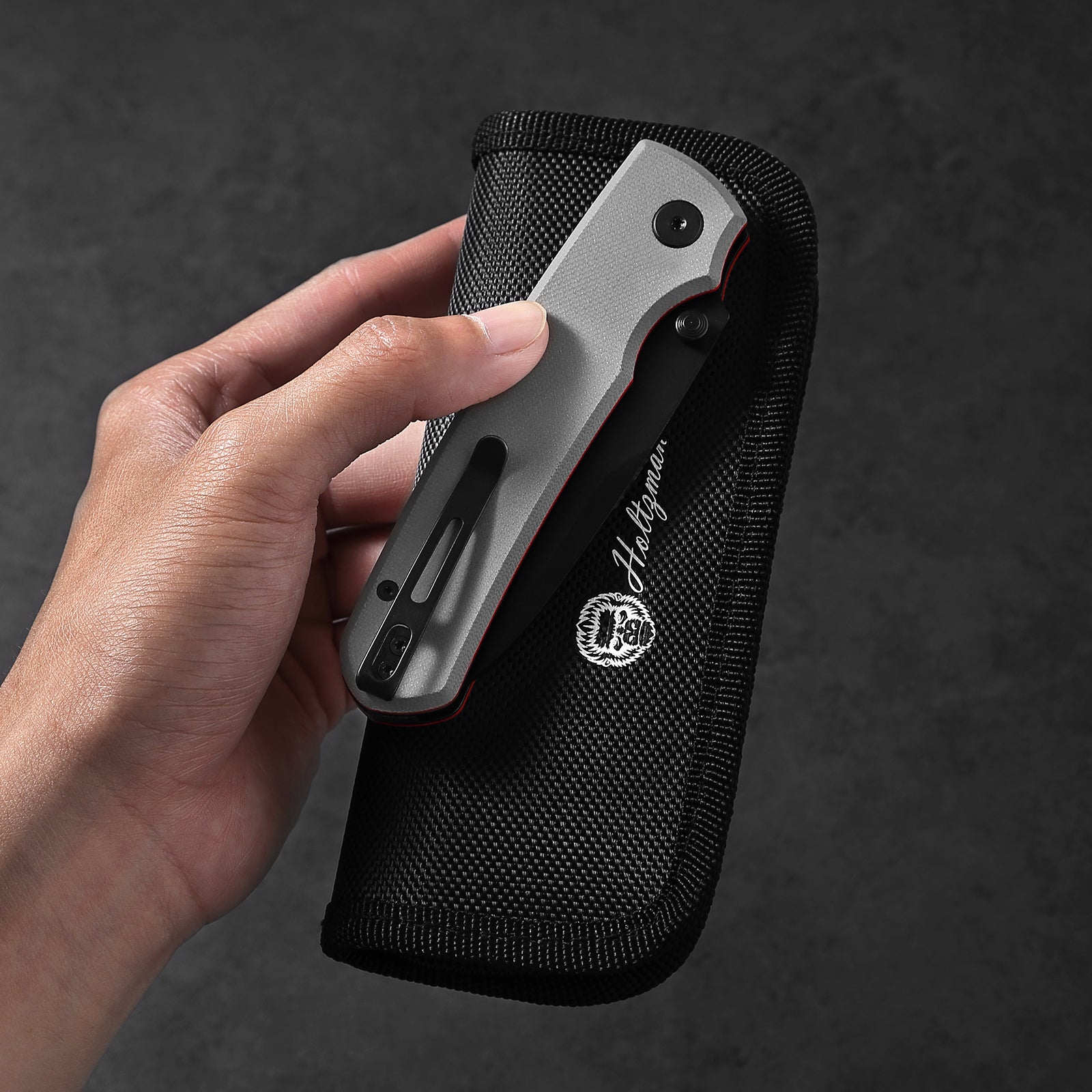 The Ultimate Folding Pocket Knife Gift Set for Outdoor Enthusiasts (Classic Black & White) - Korvel