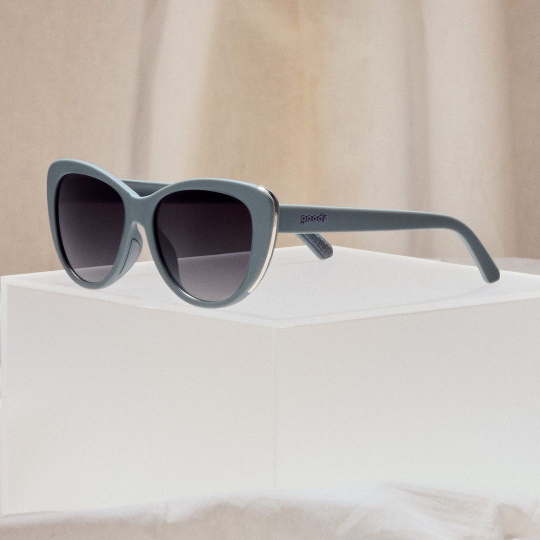 "Diet Black Glam G Polarized Sunglasses - Chic & Stylish" - Korvel