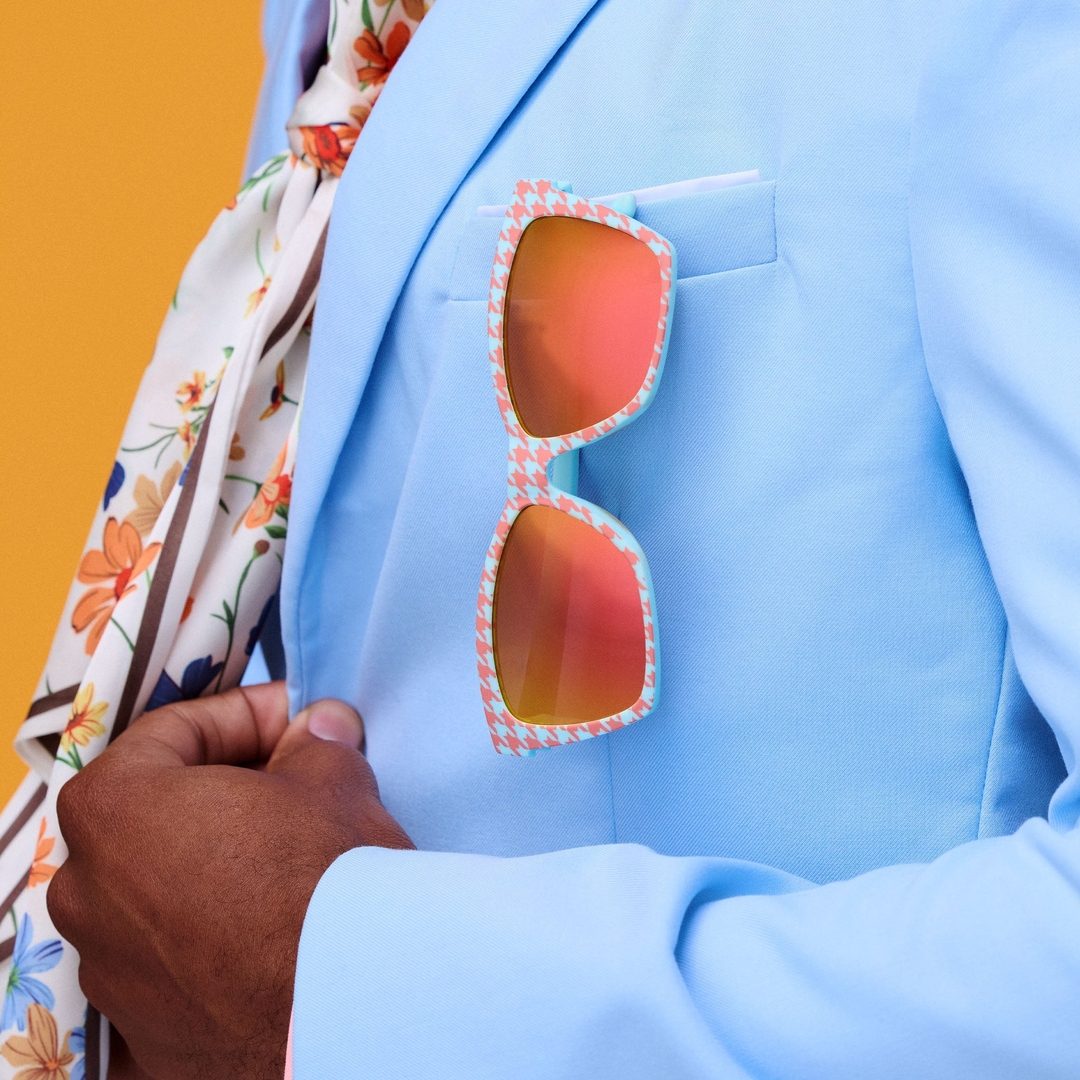 Houndstooth Chic: Polarized Pop G Sunglasses - Korvel