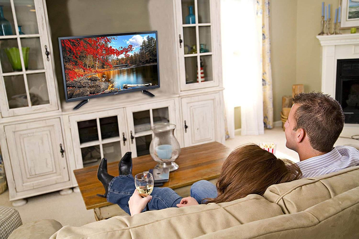24" Supersonic 12 Volt AC/DC Widescreen LED HDTV