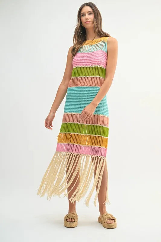Vestido de ganchillo de múltiples colores con flecos para mujeres
