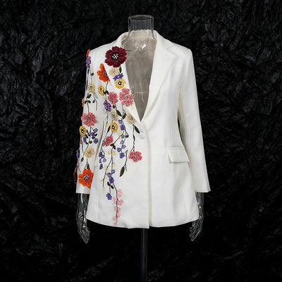 Traje Elegante para Mujeres con Bordado Floral en 3D