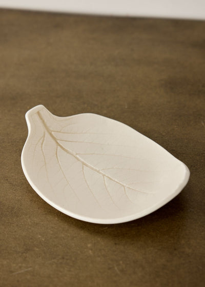 Porcelain Leaf Trinket Dish - Elegant Home Accent