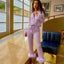 Conjunto de Blazer y Pantalones con Dobladillo de Piel Elegante