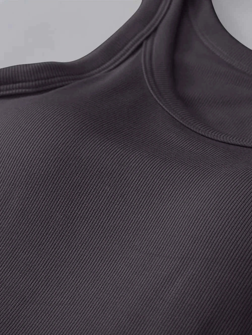 Camiseta Premium de Cuello Redondo con Soporte de Sujetador Integrado