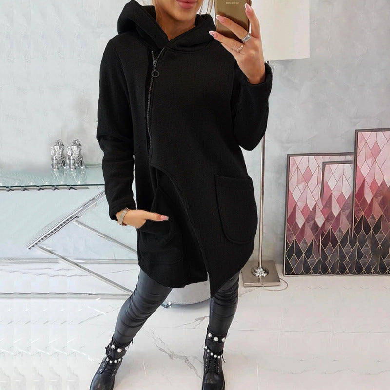Half-High Neck Side-Zip Hoodie with Fleece-Lined Pockets