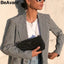Blazer de Mujer a Cuadros Elegante