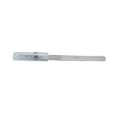 Découseur de style chirurgical de 5,5" avec 3 lames de rechange