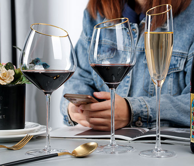Nordic Style Color Changing Champagne Glasses