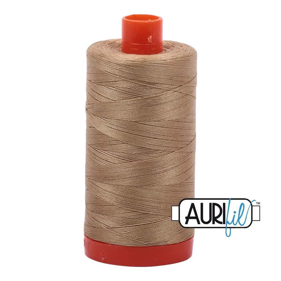 5010 Beige Rubia Aurifil Algodón 50wt Carrete Grande