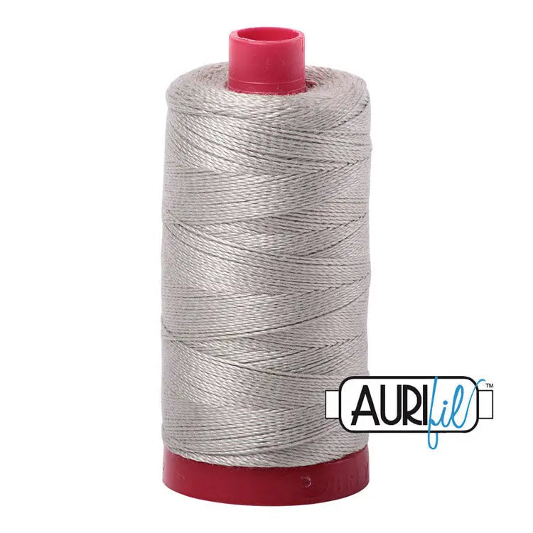 5021 Gris Clair Fil Aurifil Coton 12 WT Grande Bobine
