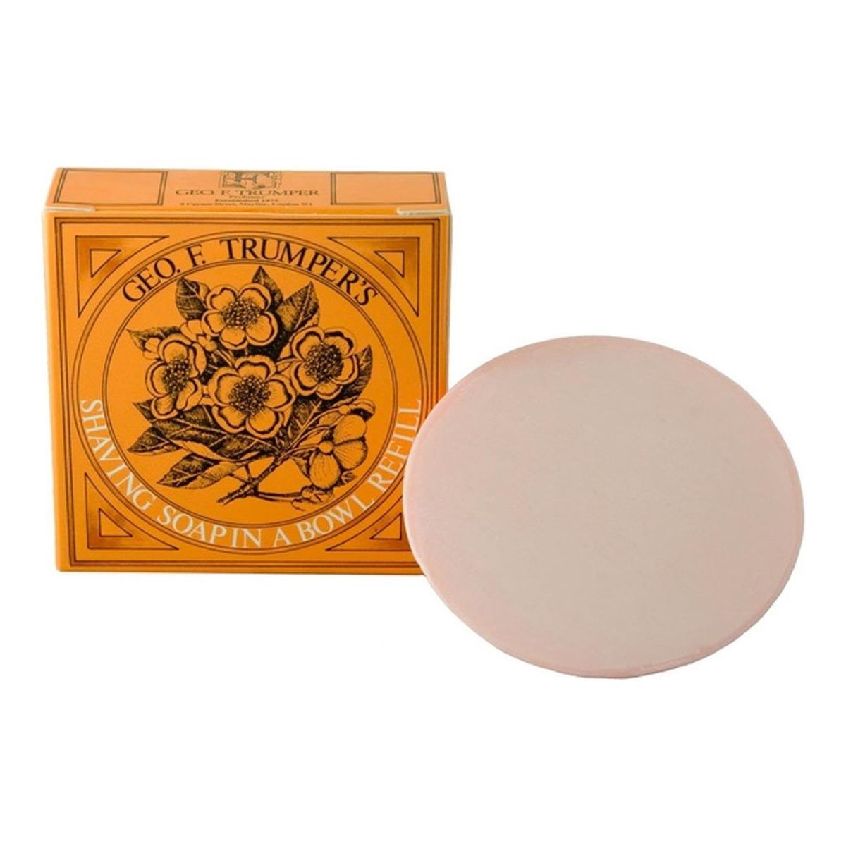 Jabón de Afeitar Duro de Aceite de Almendra Geo. F. Trumper - 80g